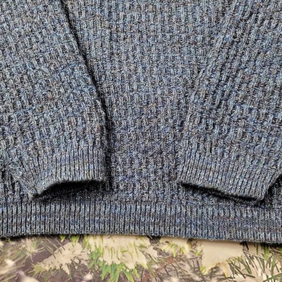 Haggar Generations Blue Marled Henley Sweater size Large - Picture 9 of 9